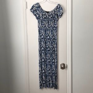 Off the shoulder maxi dress